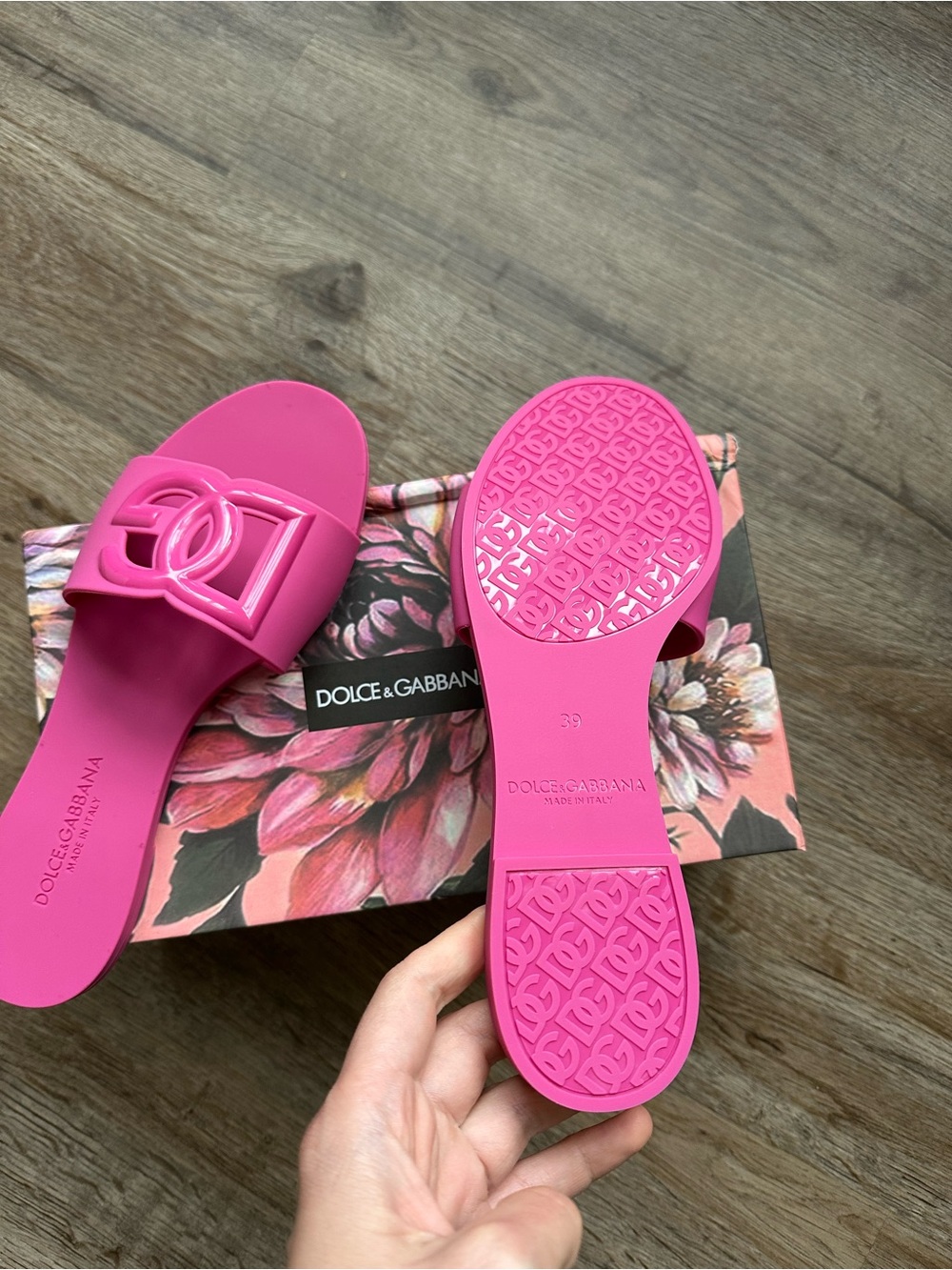Dolce & Gabbana Slide Sandals - Picture 3 of 4
